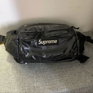 Supreme belt bag